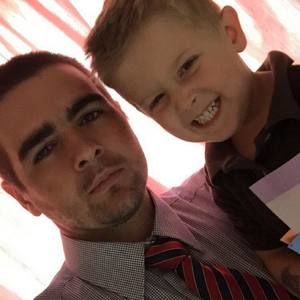 Meet your Posher, Derek